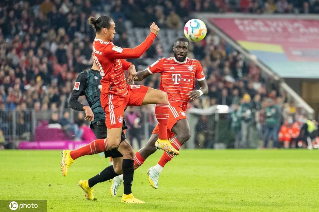 拜仁慕尼黑有意法甲中场，引发球迷热议，士气大振