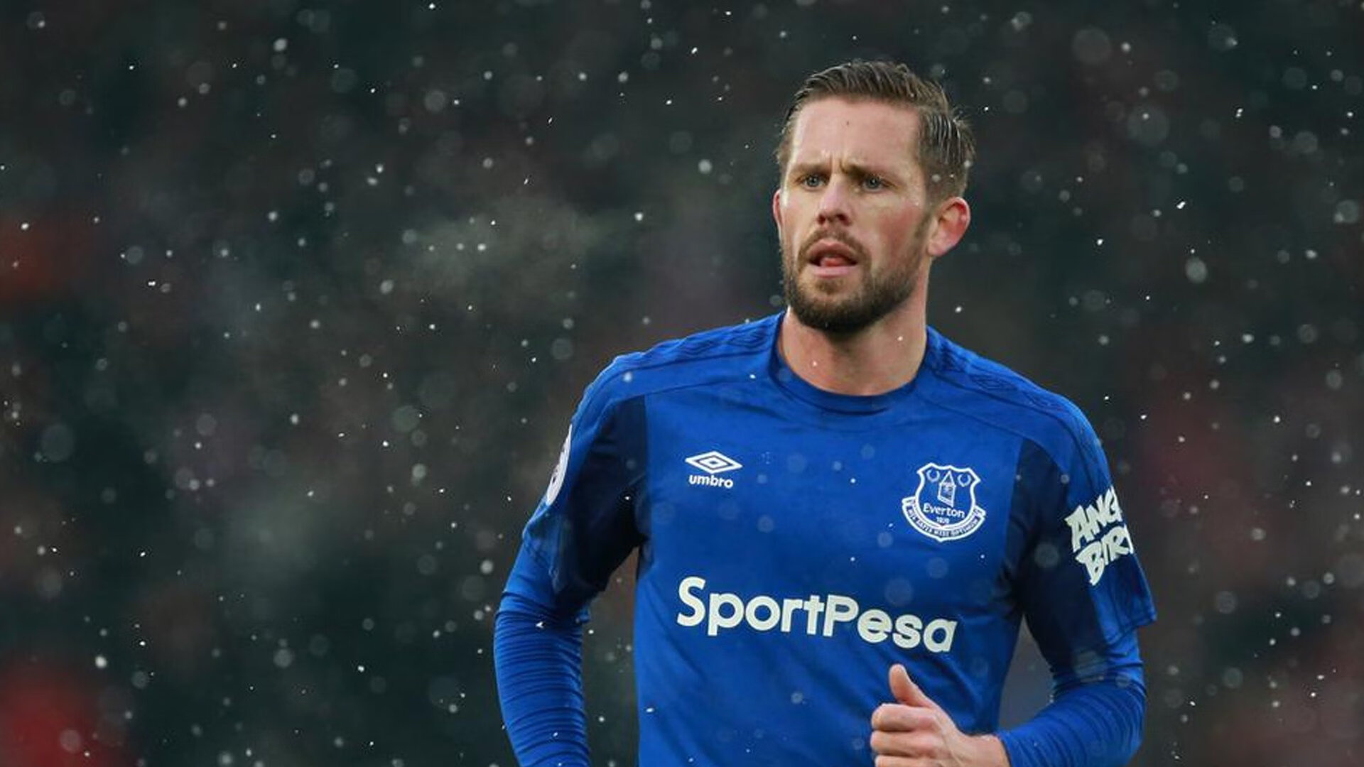 活塞战术，当篮球智慧照亮绿茵场—从德甲争冠战看压制的艺术